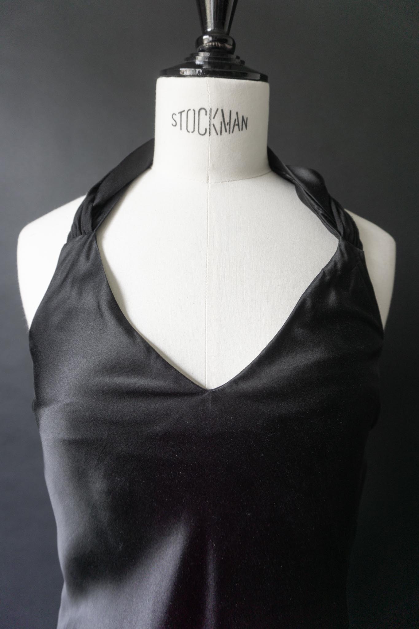 Schwarzes Neckholder-Top aus Seide, XS–S