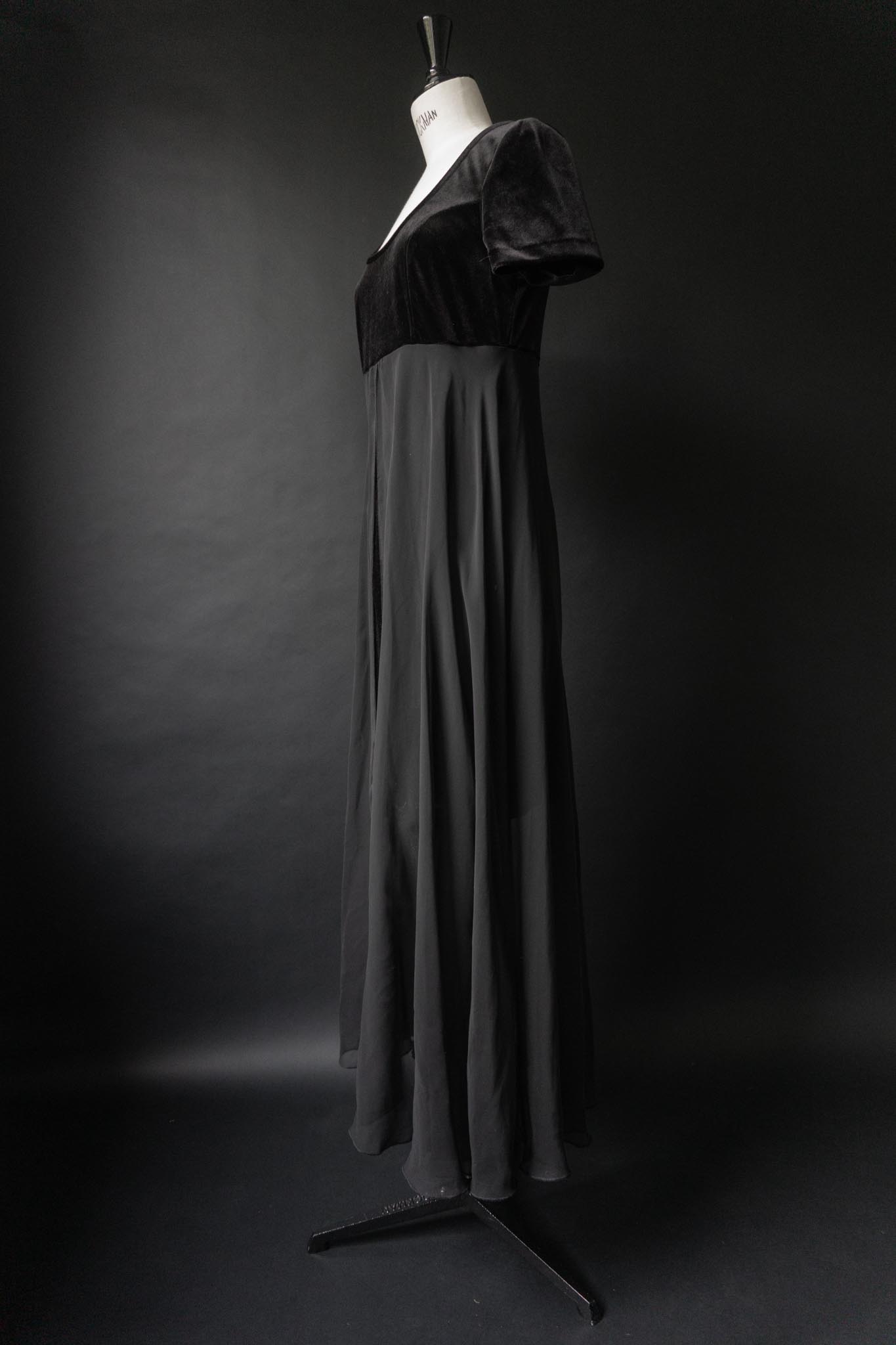 Vintage 90s Samt & Chiffon Layer Kleid, S–M theplaincircle vintage