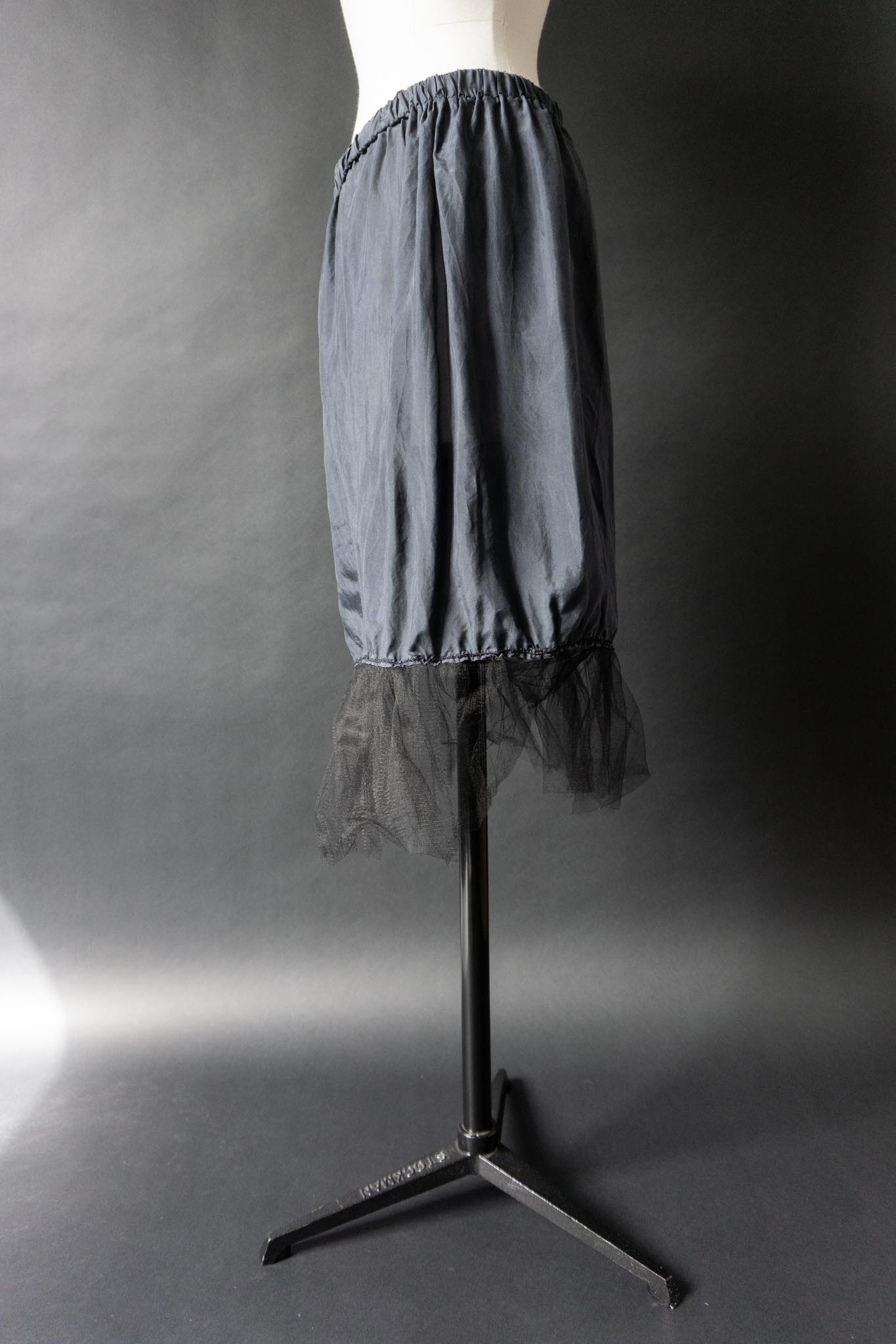 Vintage Rock aus Seide, Gothic Balletcore, S–M theplaincircle vintage