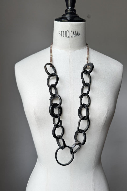 Vintage Horn Statement Necklace – Sculptural Avant-Garde theplaincircle vintage