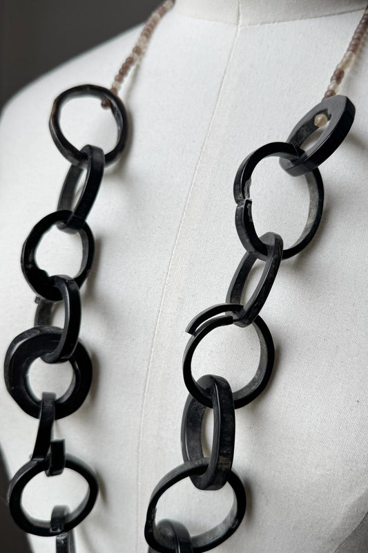 Vintage Horn Statement Necklace – Sculptural Avant-Garde theplaincircle vintage