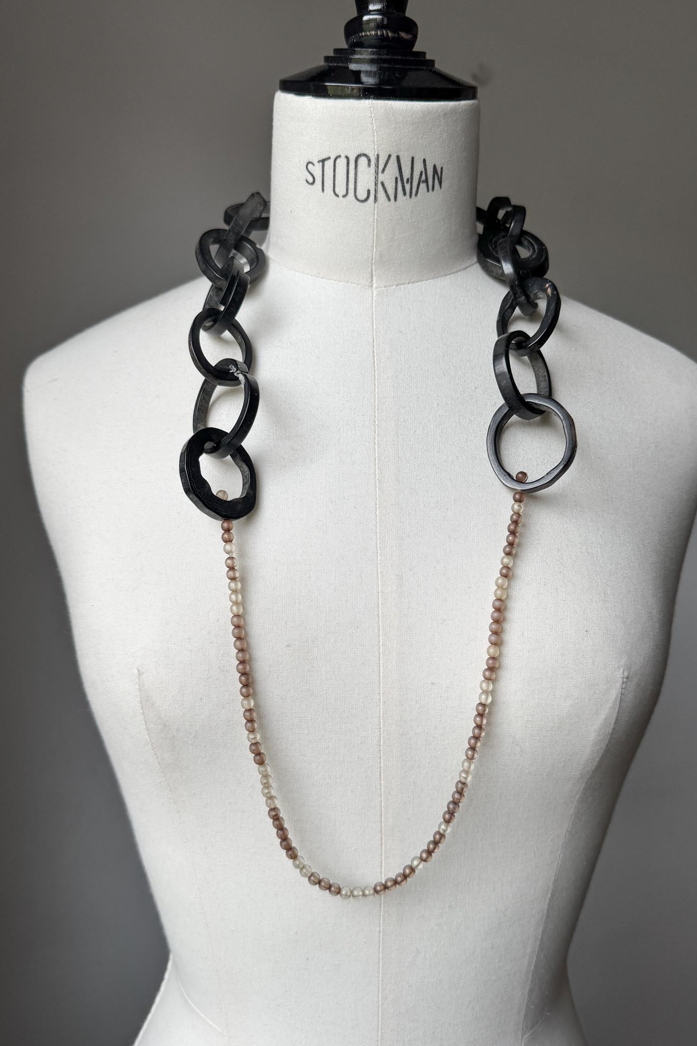 Vintage Horn Statement Necklace – Sculptural Avant-Garde theplaincircle vintage