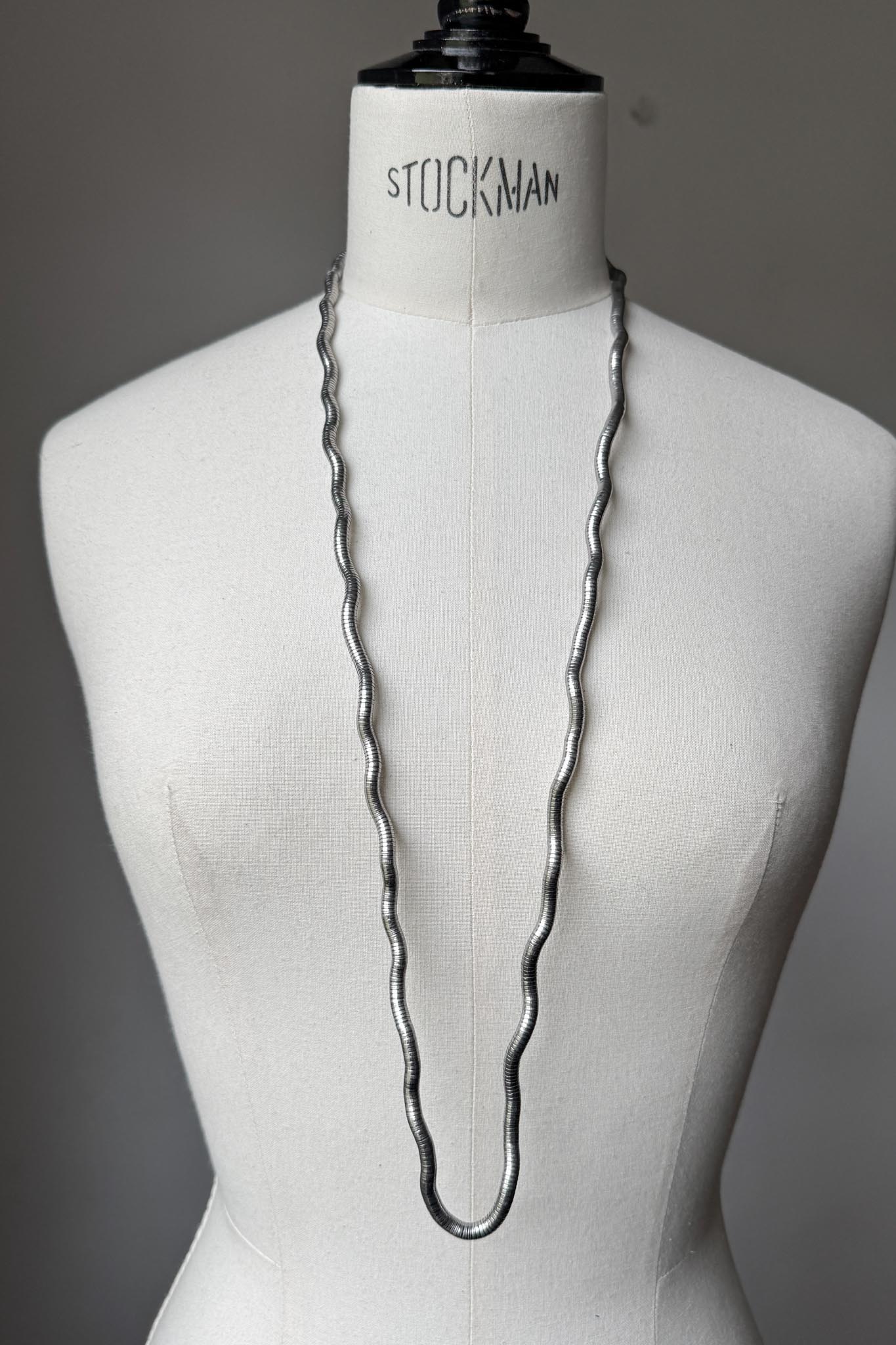 Vintage Snake Chain, minimalistisch, silber theplaincircle vintage