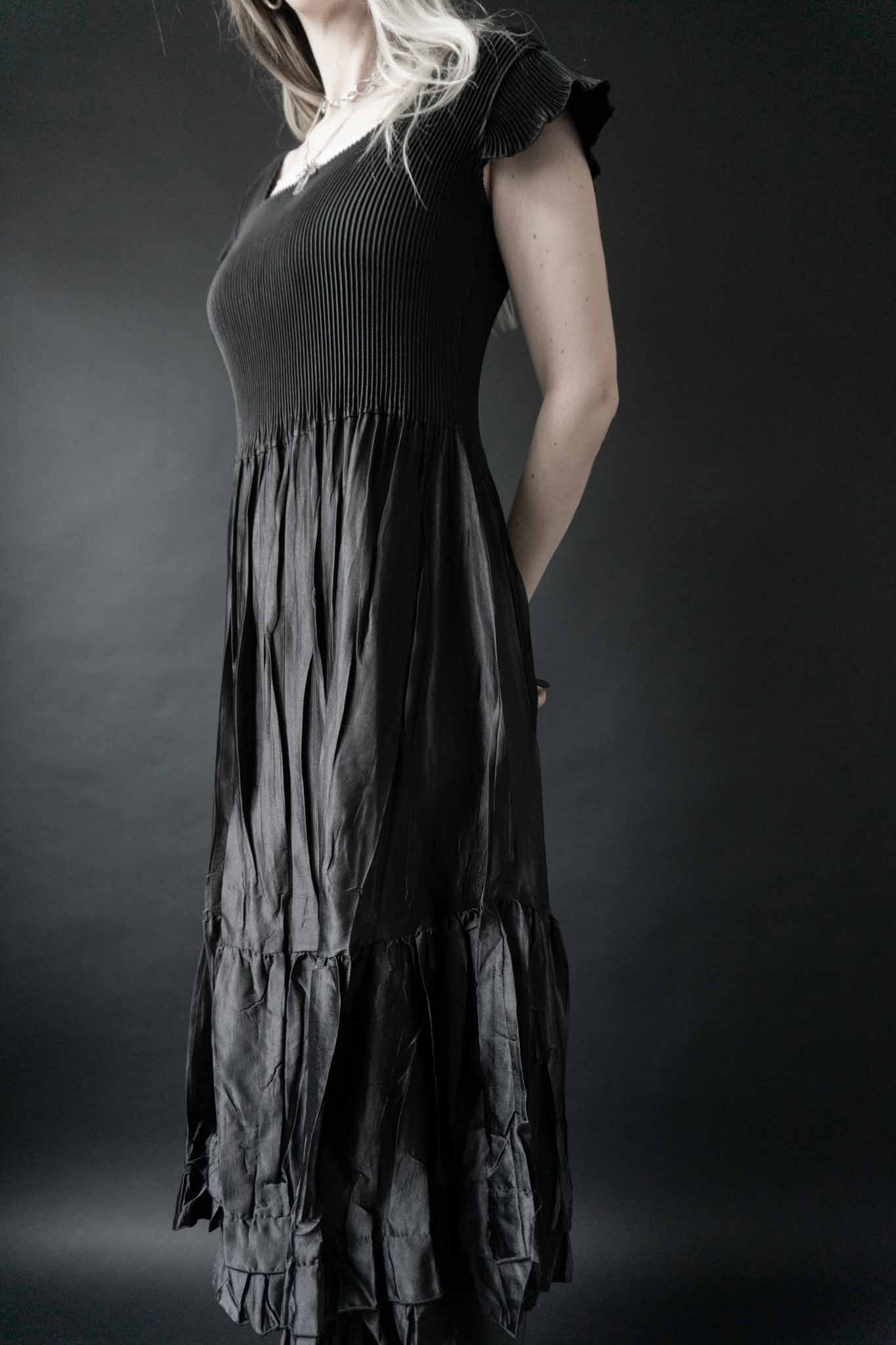 vintage plissee kleid schwarz 90s
