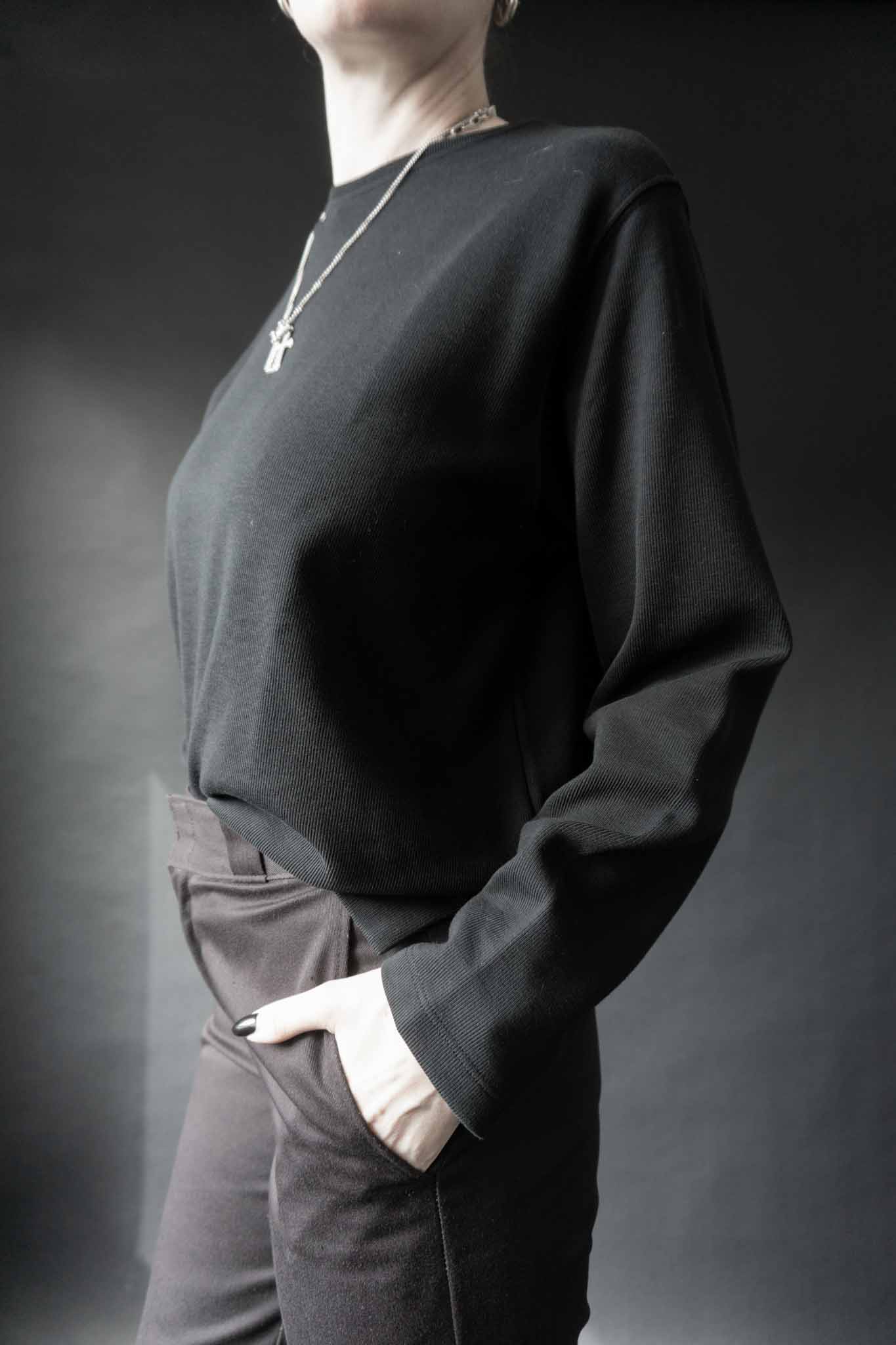 Vintage schwarzes Sweatshirt – minimalistisches Basic, Rundhalsausschnitt, lockere Passform