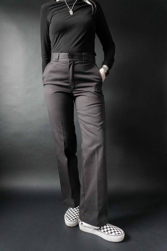 Schwarze Dickies Hose im 90s Chino-Schnitt mit geradem Bein und Eingrifftaschen