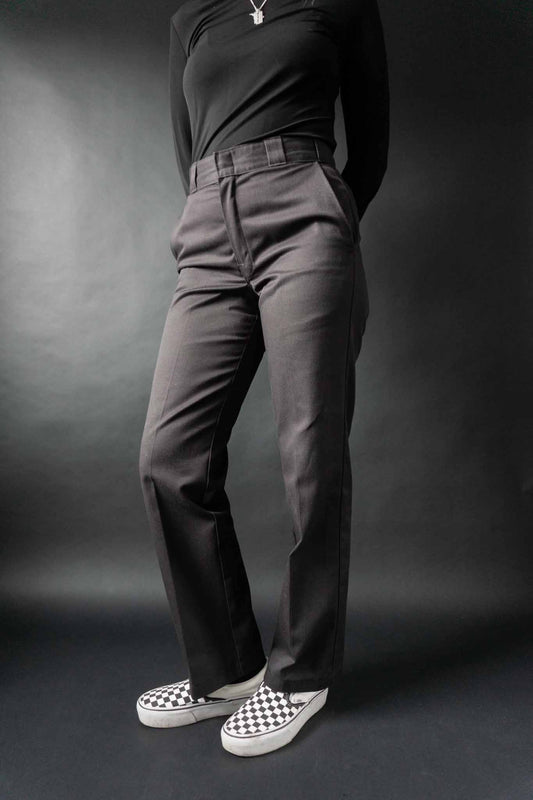 Schwarze Dickies Hose im 90s Chino-Schnitt mit geradem Bein und Eingrifftaschen