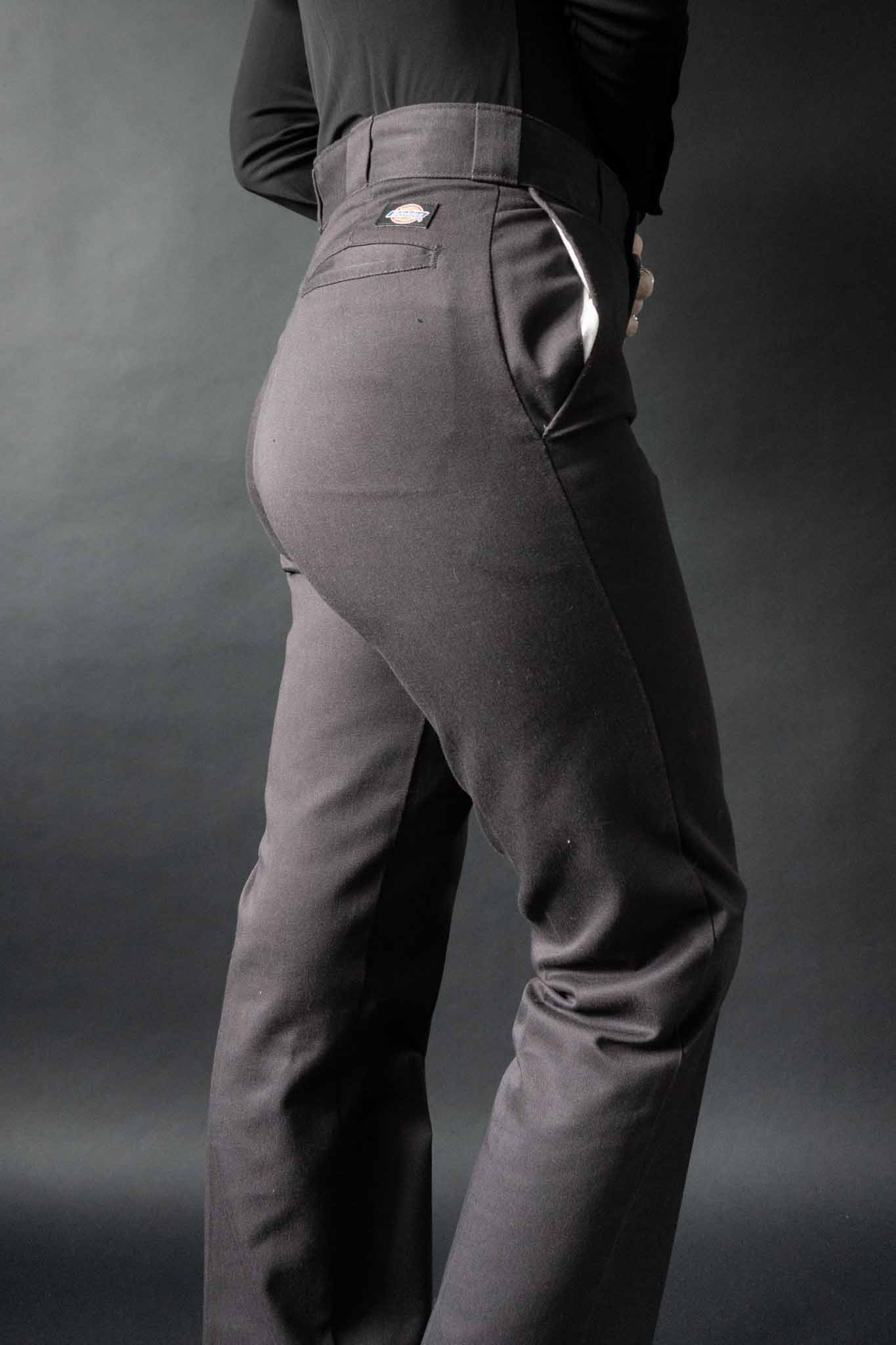 Schwarze Dickies Hose im 90s Chino-Schnitt mit geradem Bein und Eingrifftaschen