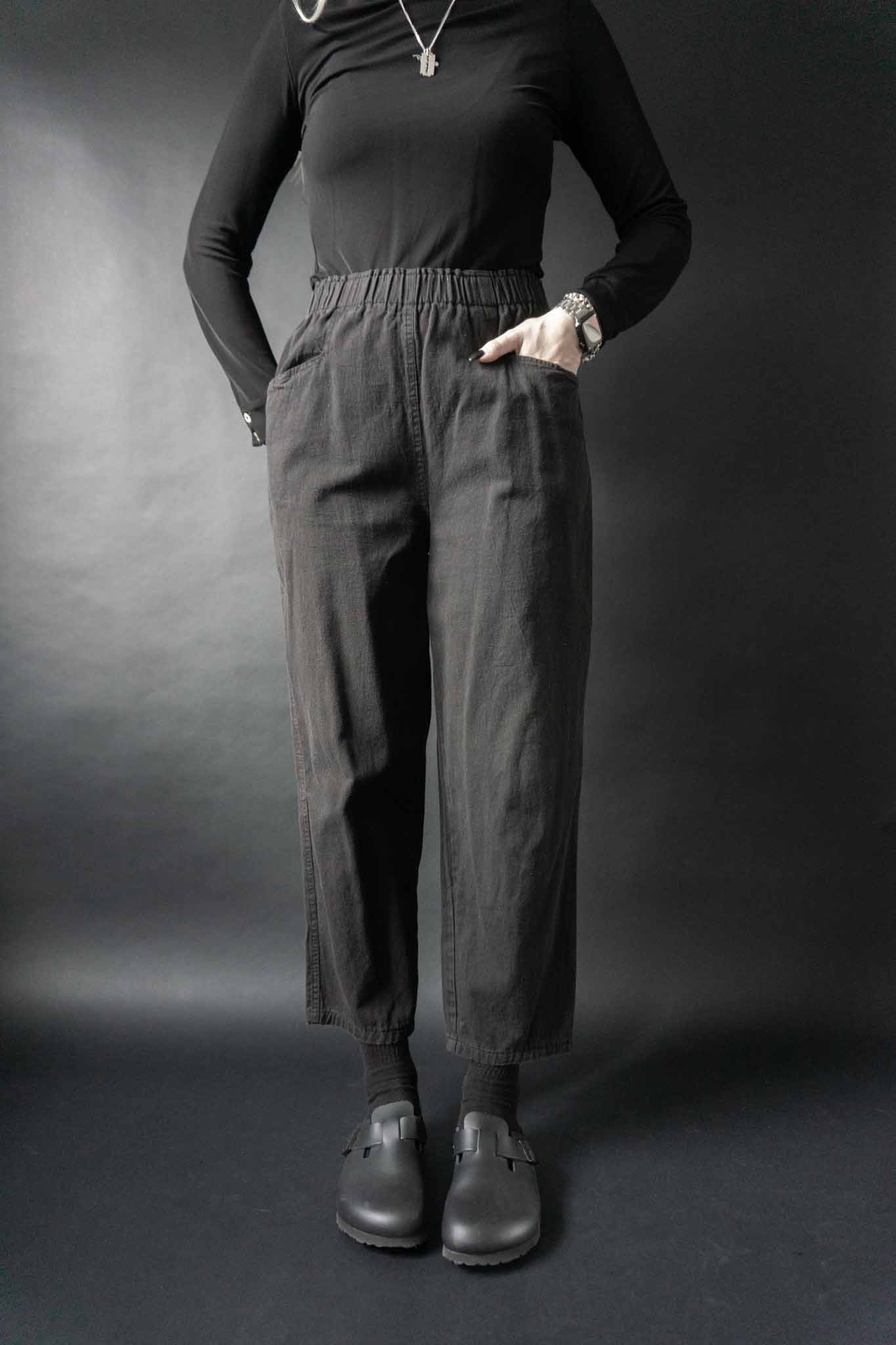 Vintage Hose, Schwarz Highwaist Elastisch, S–M theplaincircle vintage