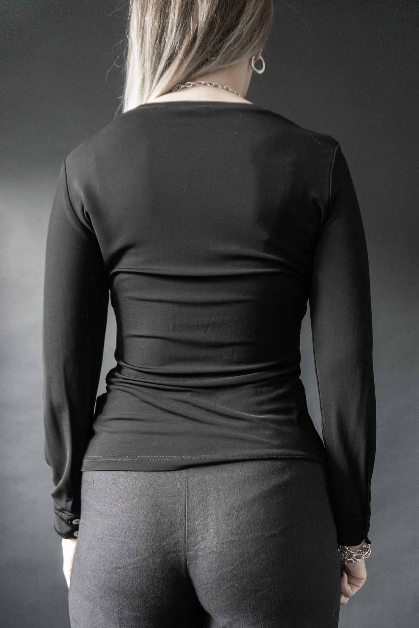 Schwarzes Vintage Longsleeve minimalistisch