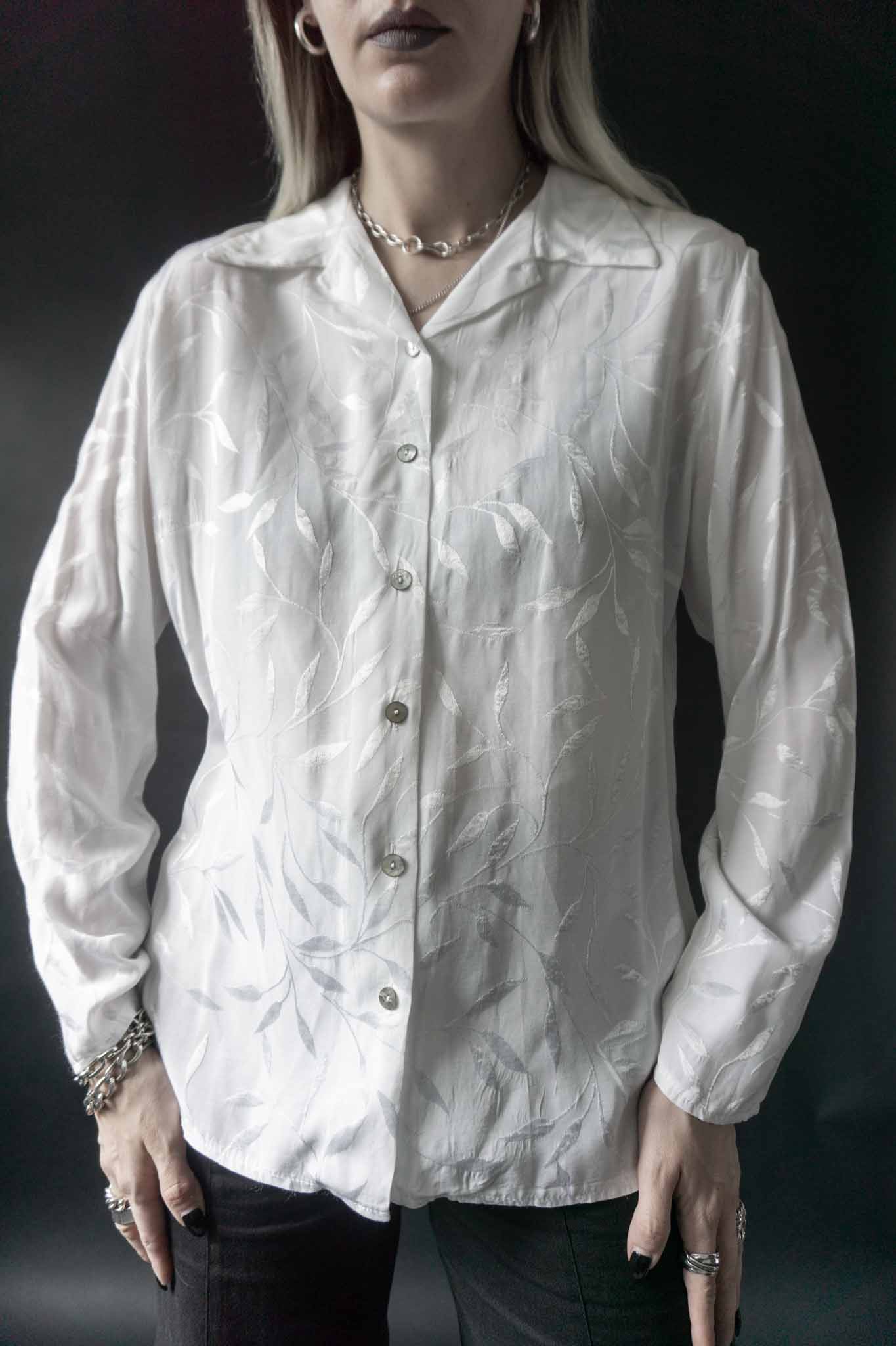 Weiße Vintage Viskose-Bluse mit tonalem Blütenmuster aus den 80s