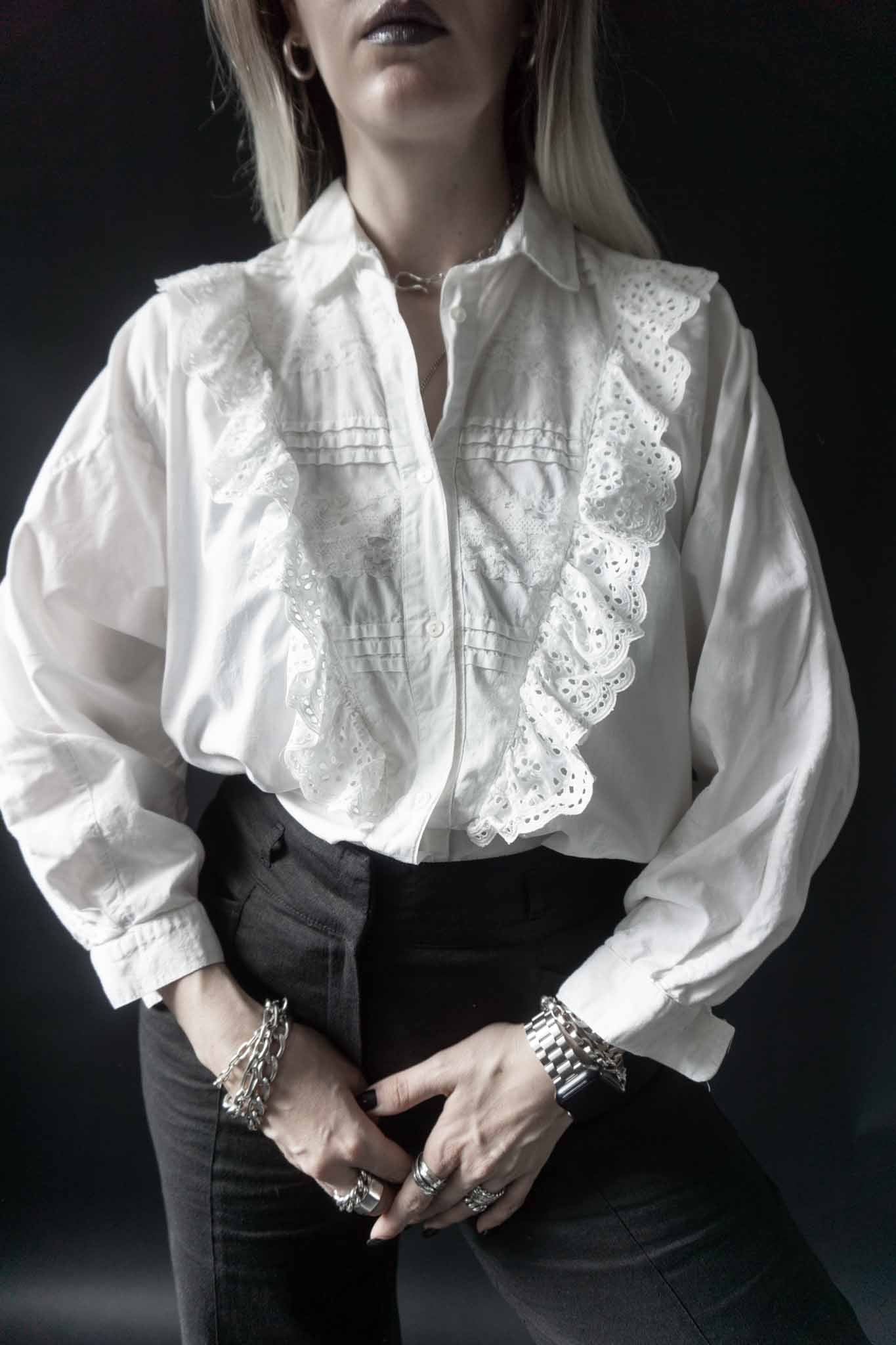 Weiße 80s Vintage Bluse mit Rüschen