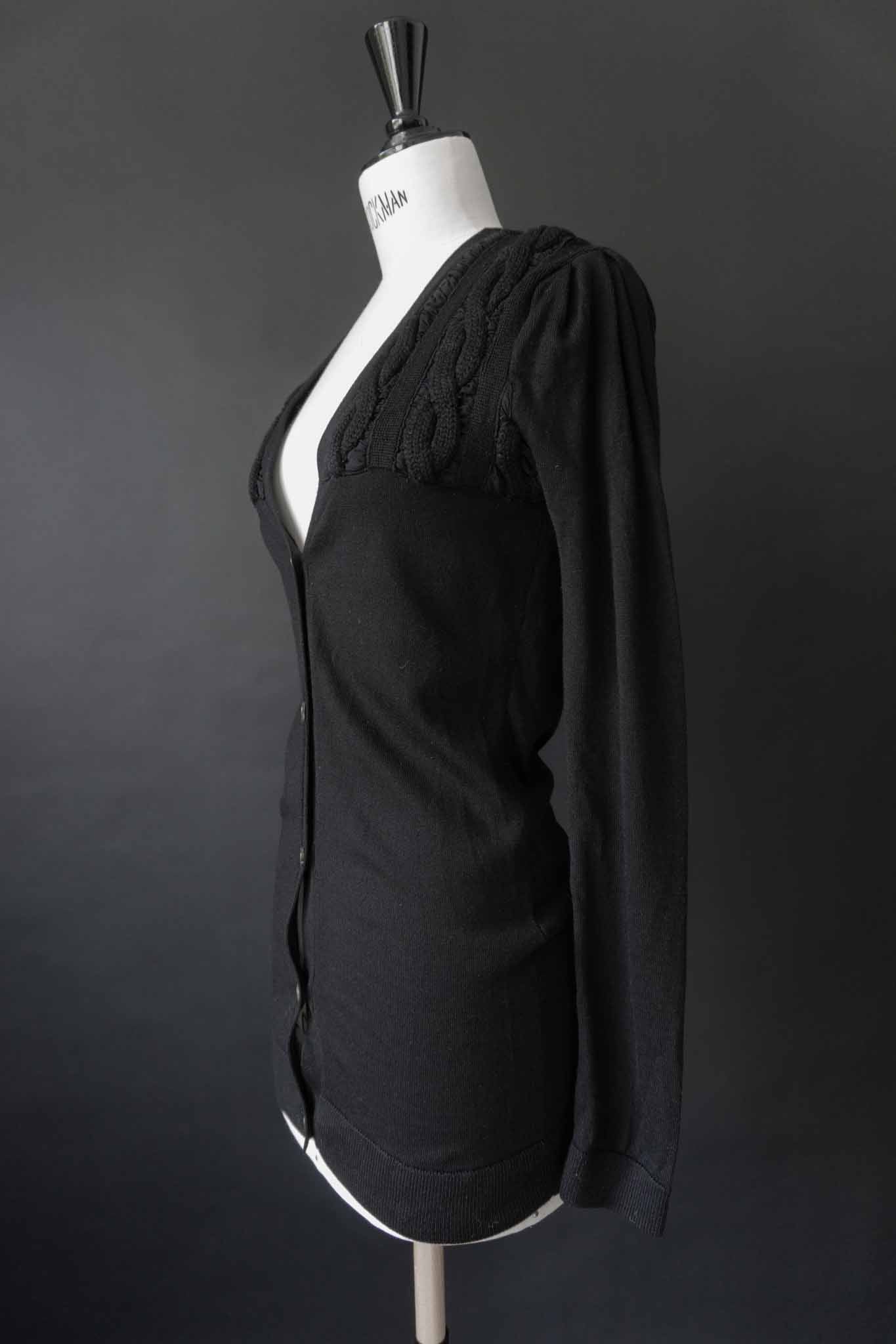 Schwarze Burberry Strickjacke mit Knopfleiste und V-Ausschnitt