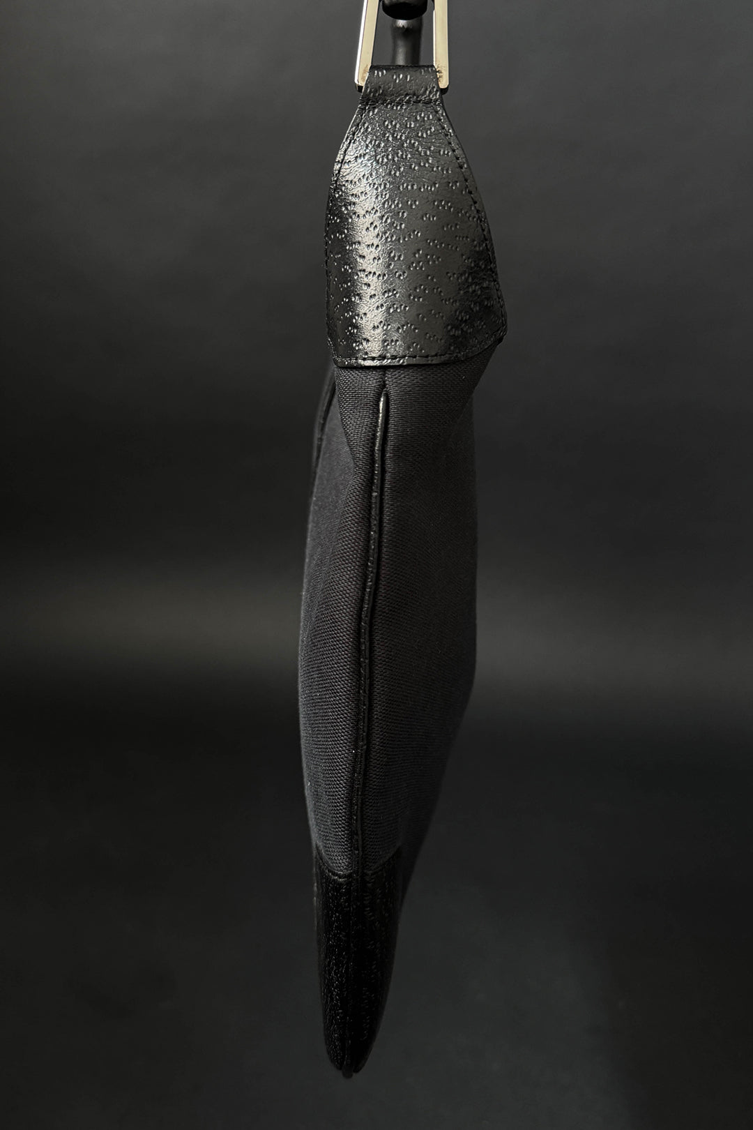 Gucci Jackie Bag in Schwarz mit Bambusgriff & silberfarbener Hardware – Vintage Designer Tasche