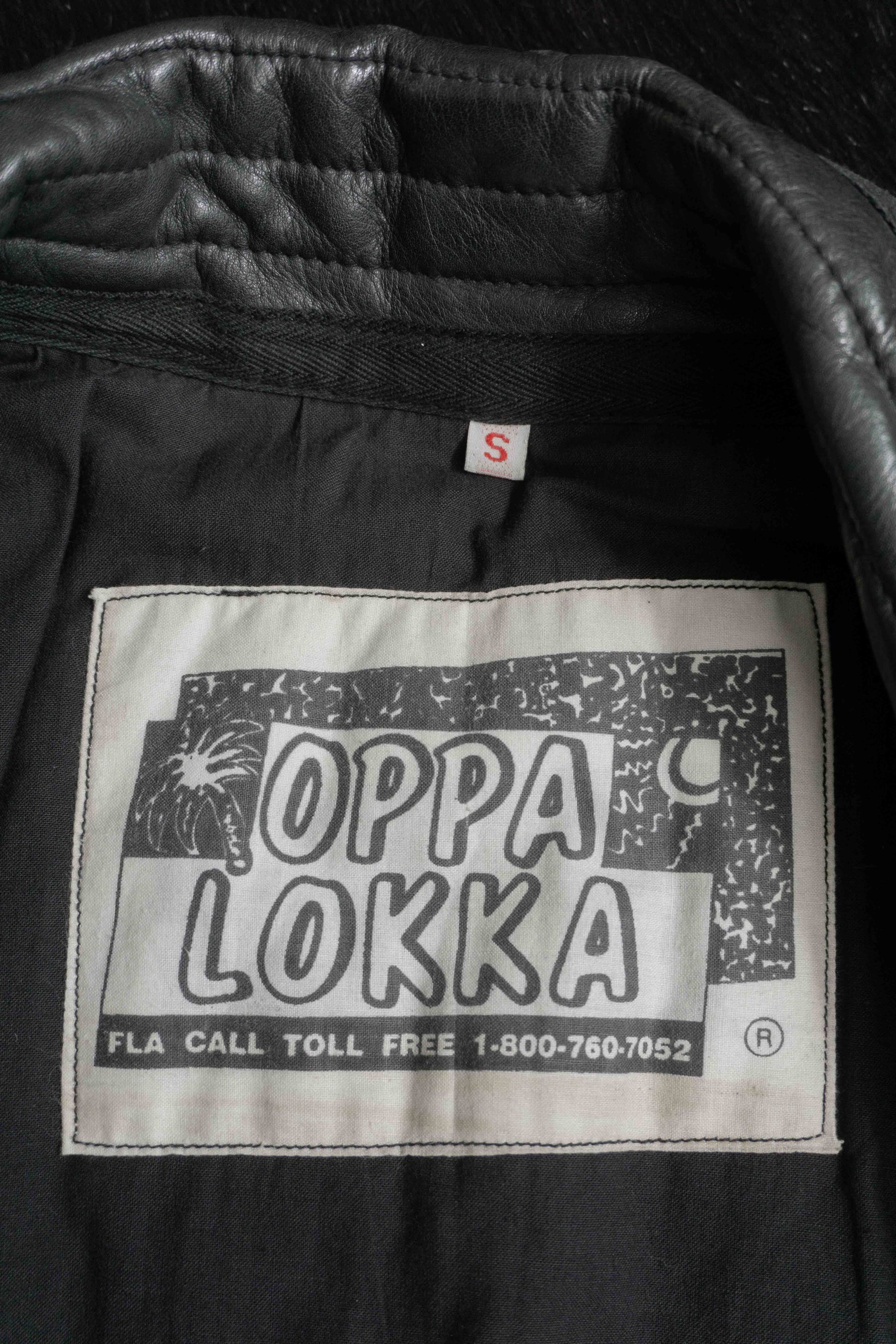 Schwarze Vintage Lederjacke mit Steppnähten und Fake Fur Saum aus den 80er Jahren