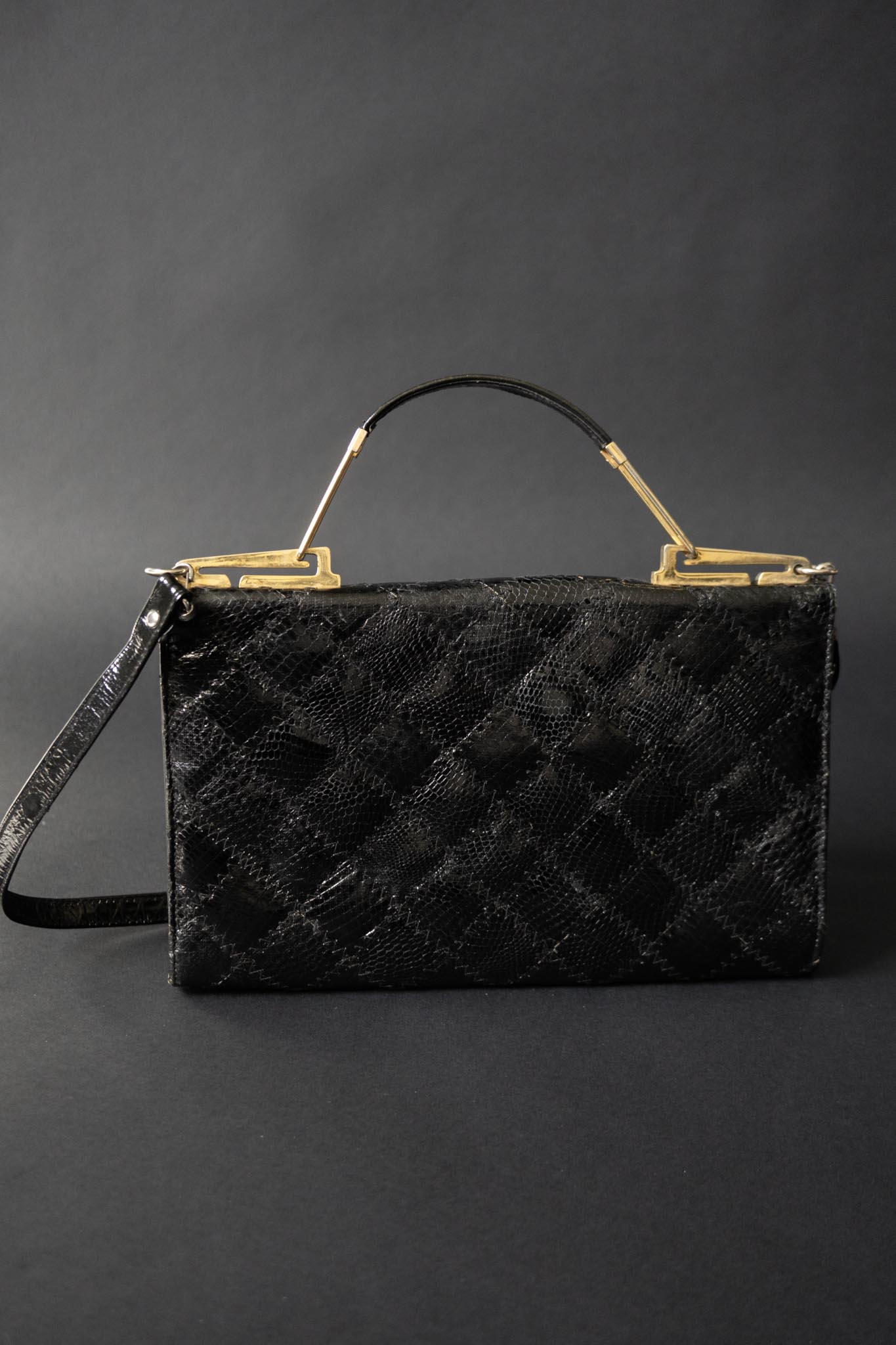 Vintage Schultertasche, Schwarz Kroko, 70s theplaincircle vintage