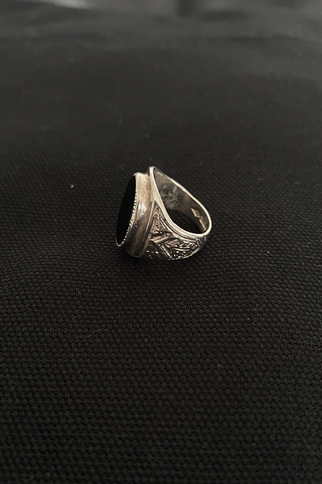 Signet ring 925 silver onyx XS