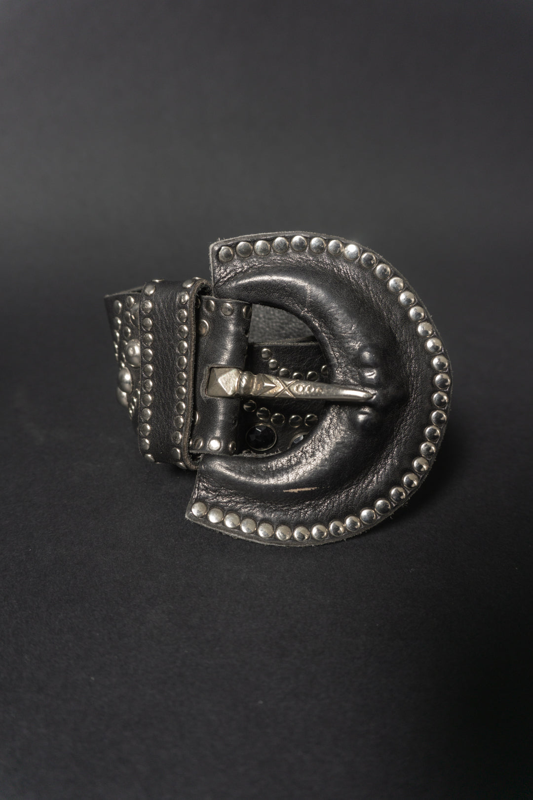 Vintage Nieten Gürtel, Leder, S–M theplaincircle vintage