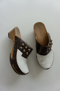 Clogs brown white studs 38