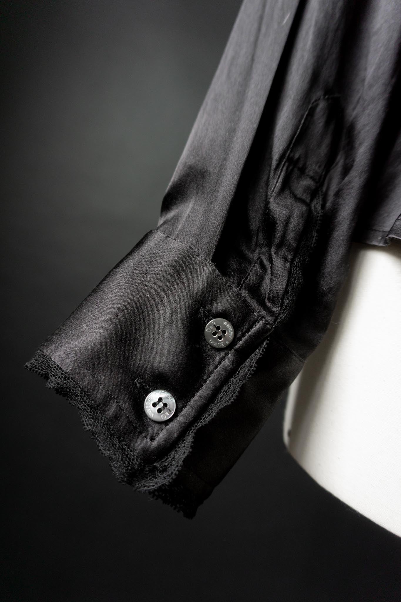 Vintage Dolce & Gabbana Bluse aus schwarzer Seide mit Spitze und Perlmuttknöpfen