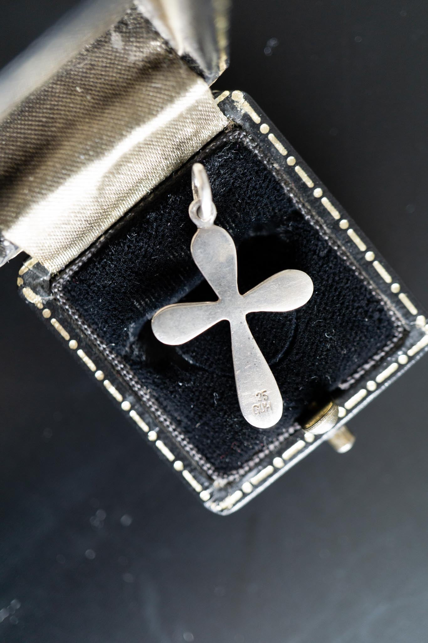 Vintage Kreuz Anhänger 925 Sterling Silber theplaincircle vintage