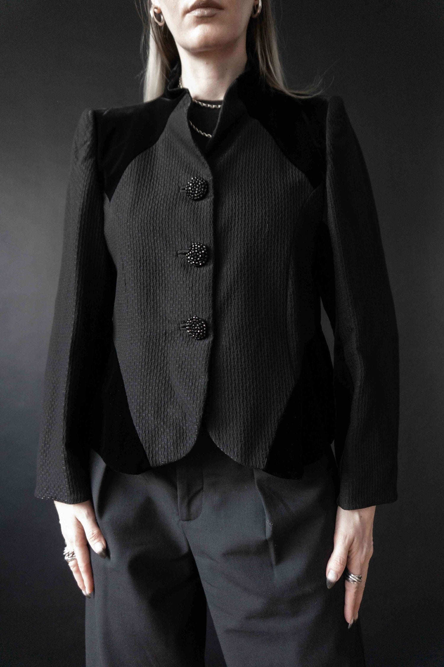 Vintage Giorgio Armani Blazer Schwarz Gothic Vampir-Style