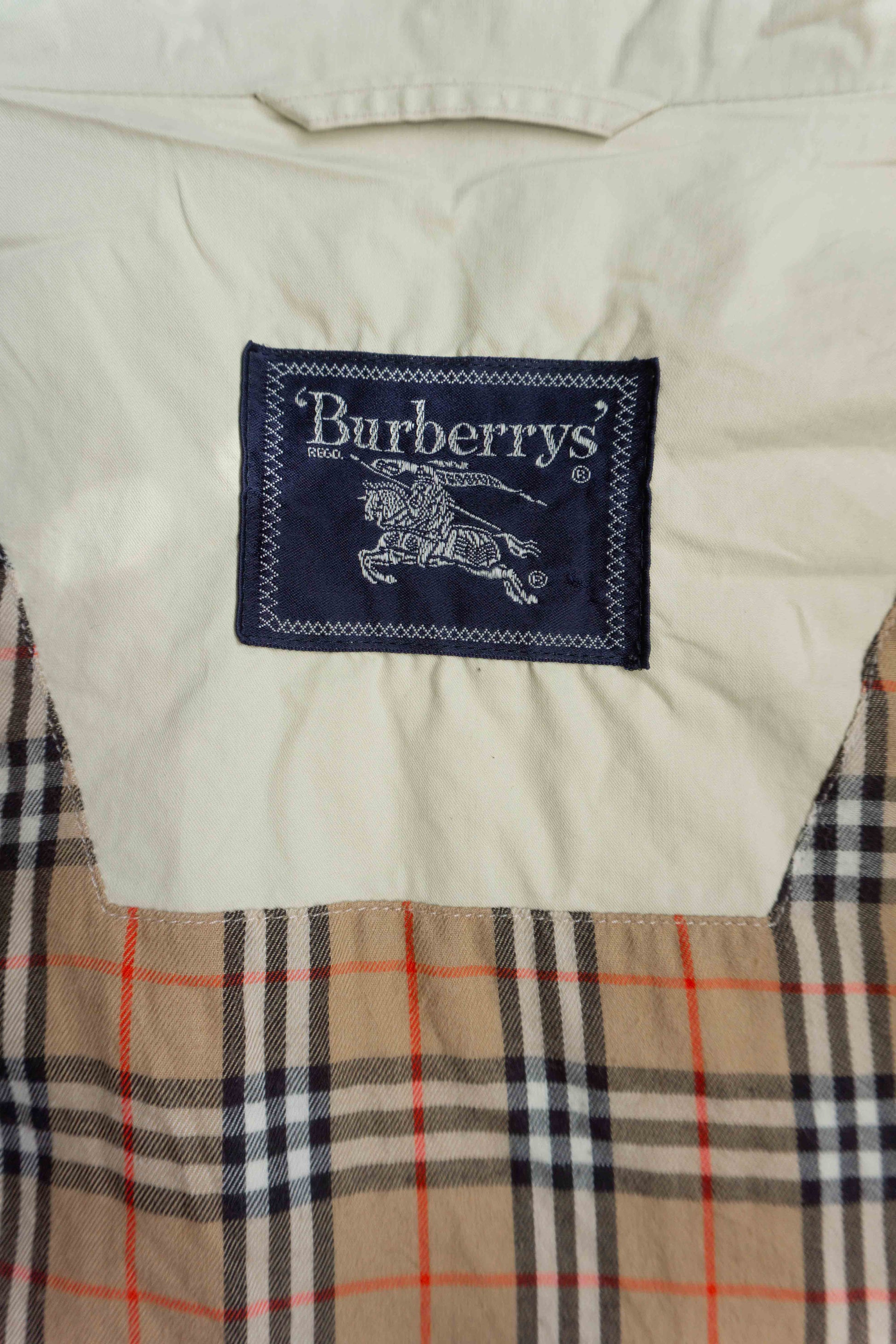 Beiger Burberry Vintage-Blouson mit Nova-Check-Futter