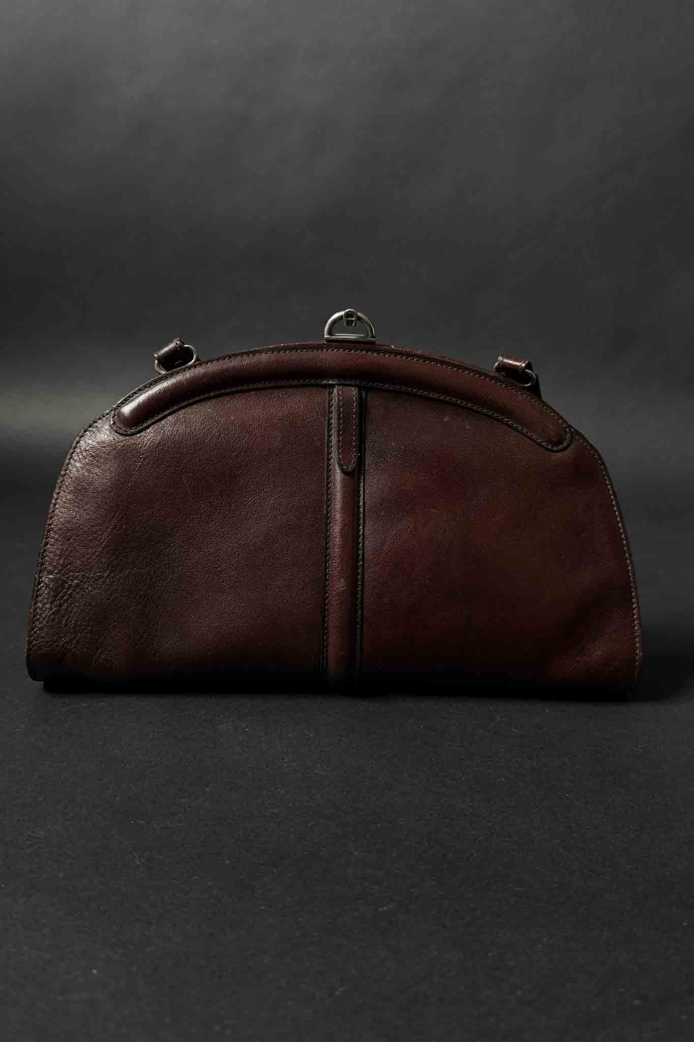 Vintage Aigner theplaincircle vintage