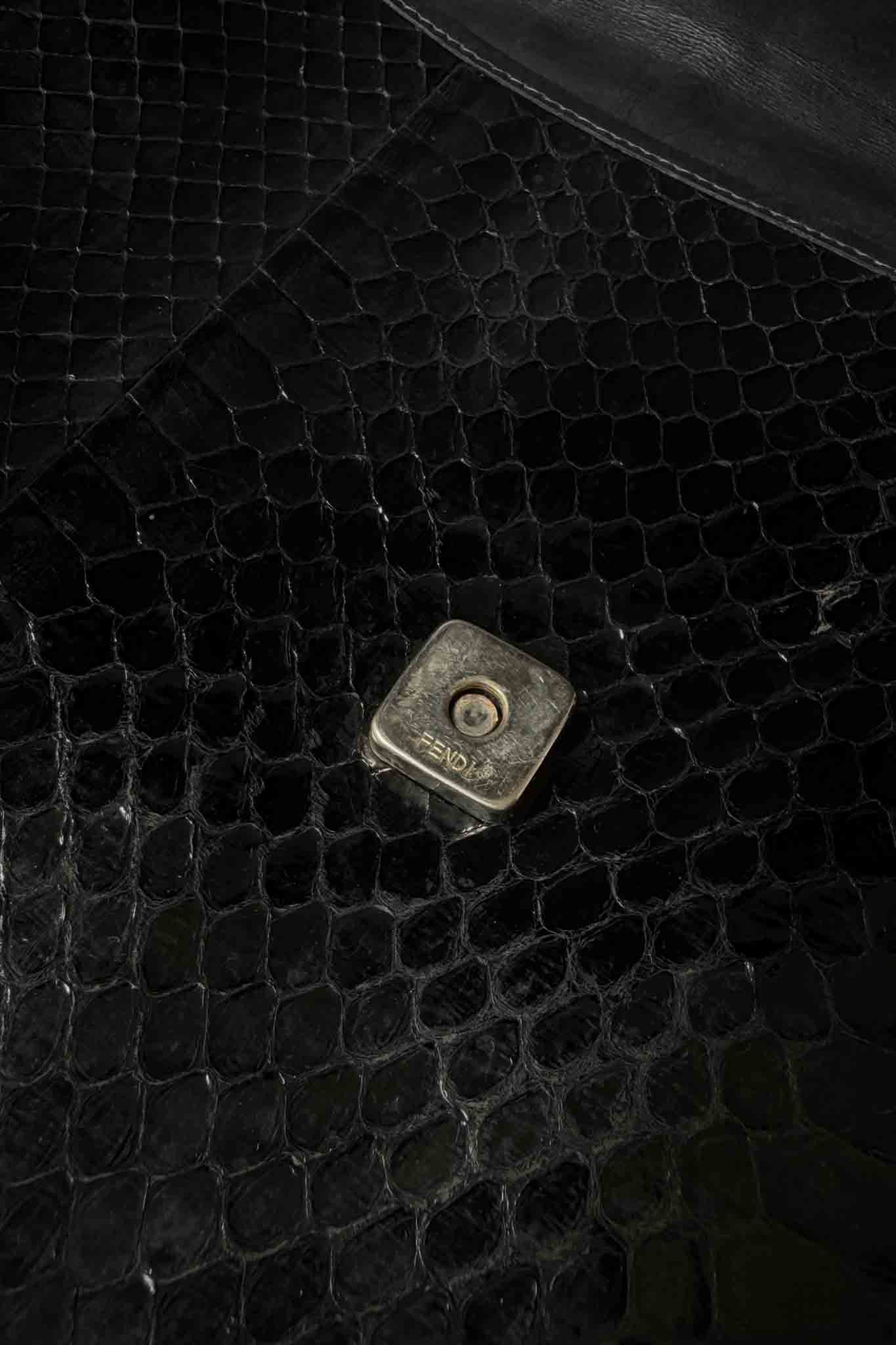 Vintage Fendi theplaincircle vintage