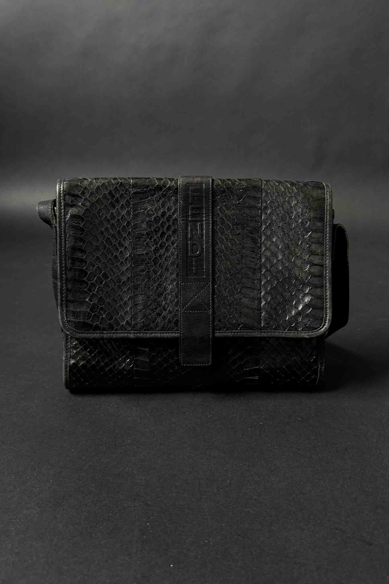 Vintage Fendi theplaincircle vintage