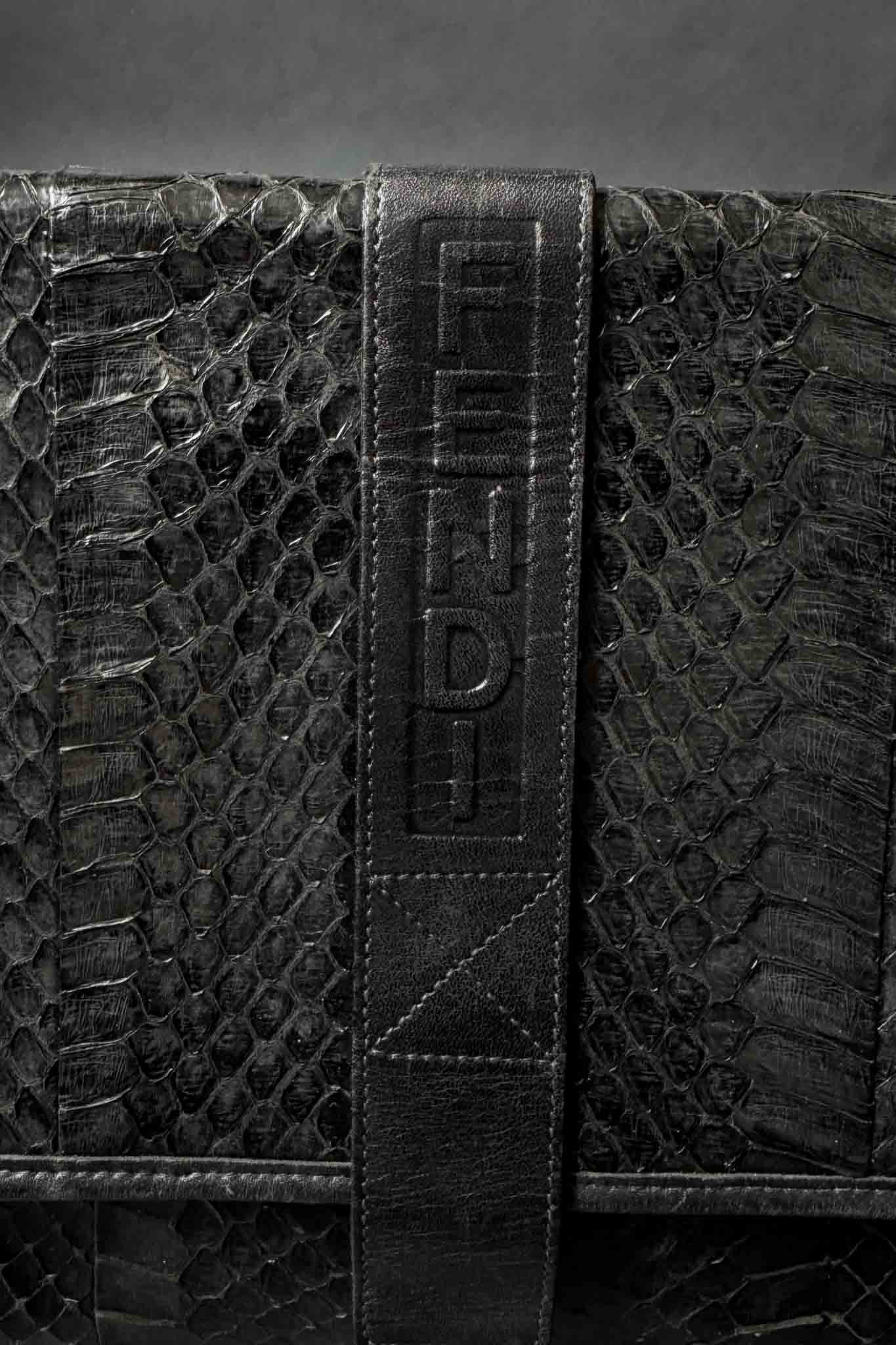 Vintage Fendi theplaincircle vintage