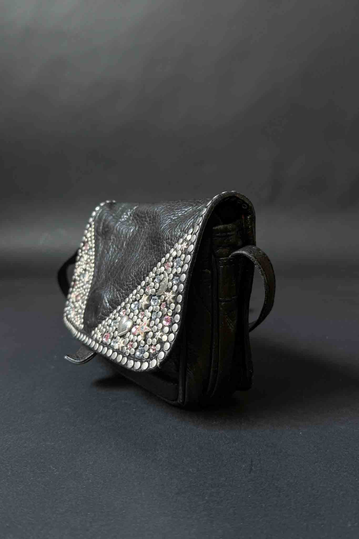 Vintage Kolster Ledertasche aus den 80ern mit Nieten und Strass theplaincircle vintage