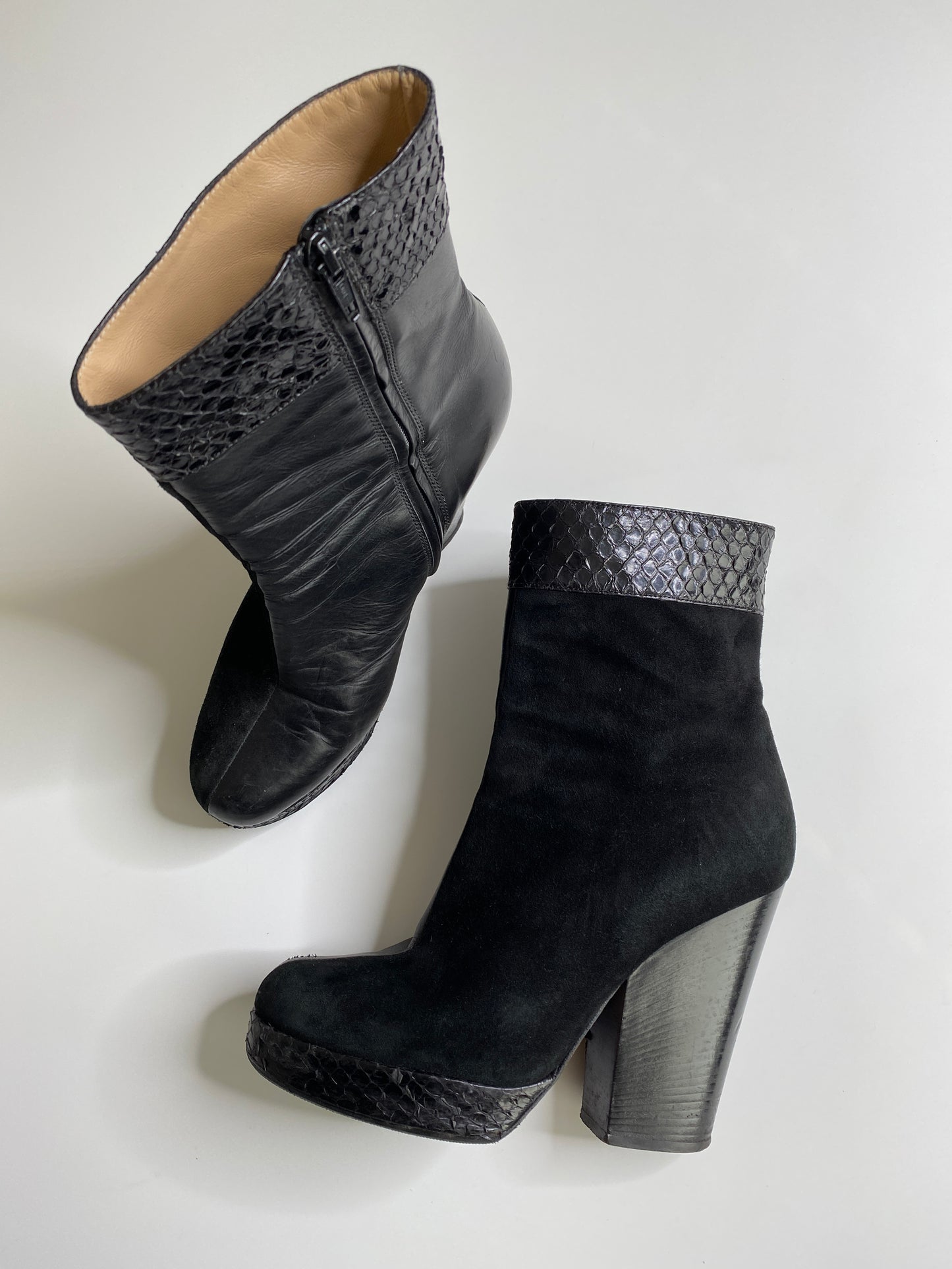 Dolce &amp; Gabbana boots, 39