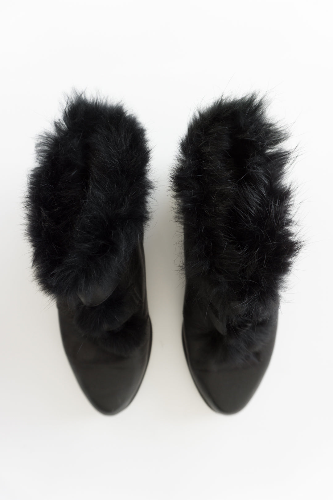 Shoes, fur, 40